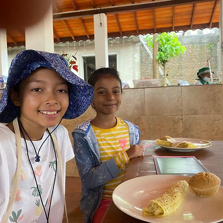 A&B Events Guest Bed and Breakfast Matale Buitenkant foto
